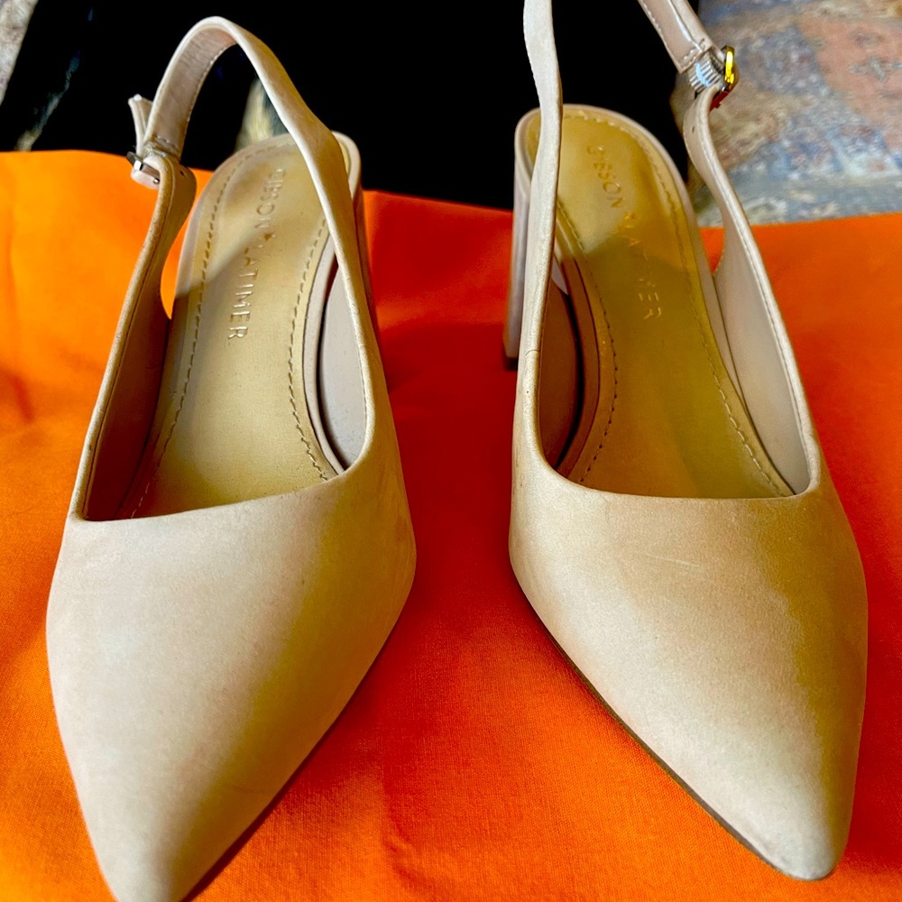 Gibson Latimer suede sling back pumps